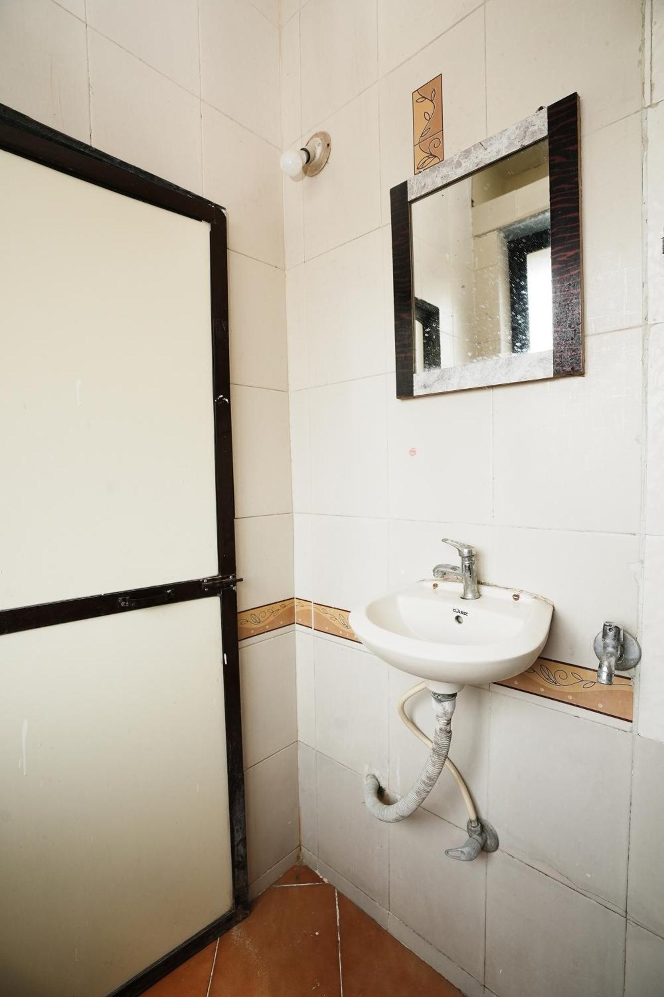 Hotel Della Comfort Near Ambreshwar Shiv Mandir, Ambernath Amarnath Luaran gambar
